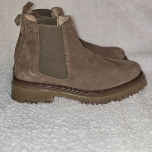 Enzo Tesoti brown suede leather Chelsea Pull-on Ankle boots Sz 7.5 Made In Spain